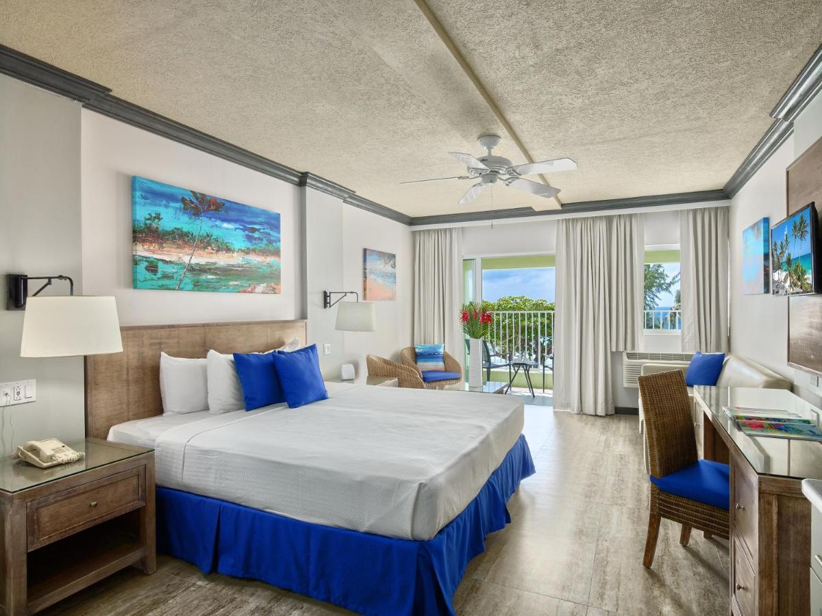 מלון Courtyard By Marriott Bridgetown, Barbados מראה חיצוני תמונה