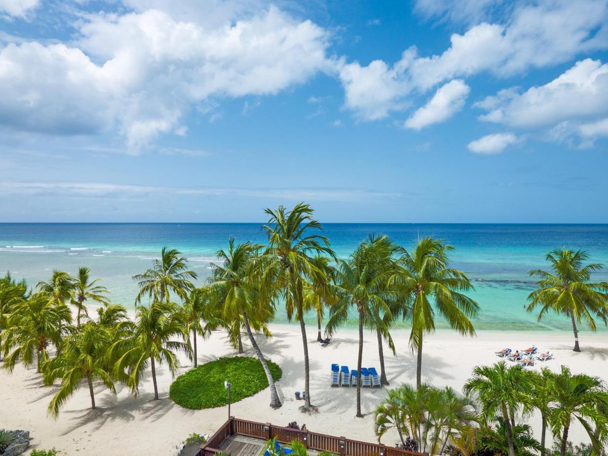 מלון Courtyard By Marriott Bridgetown, Barbados מראה חיצוני תמונה
